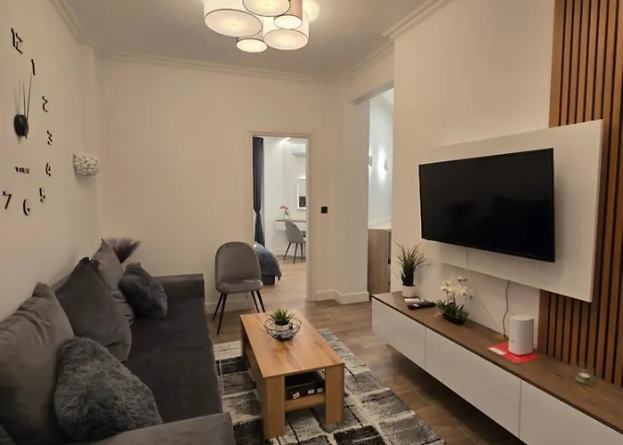 Апартаменты Glow Haven *